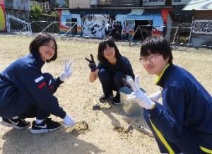 愛校作業