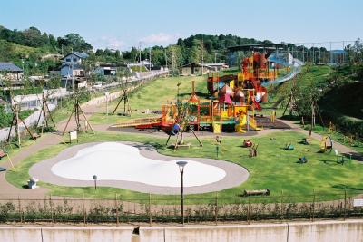 秦山公園こどもの広場