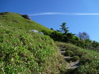 白髪山登山道