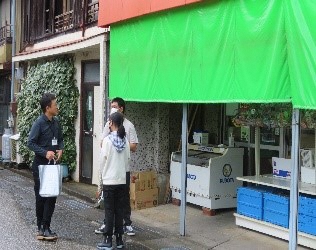 見学①