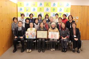 これまでの糖尿病予防部会メンバーで副市長へ報告